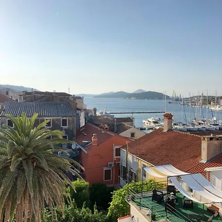 Buga In Center Of Mali Lošinj