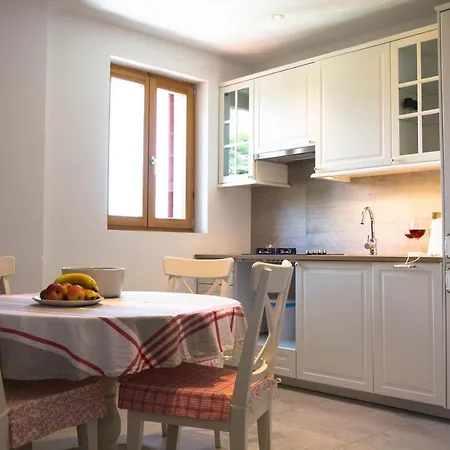 Buga In Center Of Apartment Mali Losinj