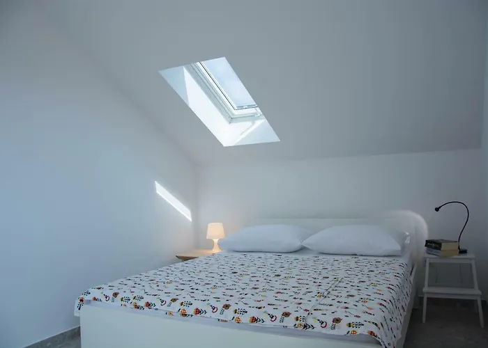 Апартаменты Buga In Center Of Мали-Лошинь