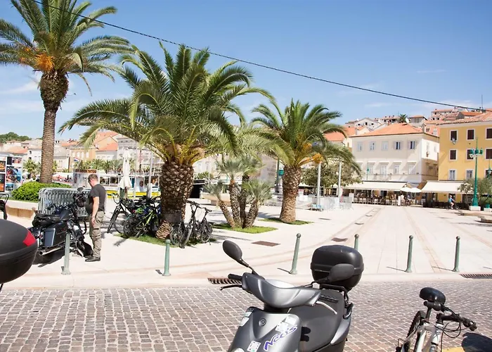 Buga In Center Of