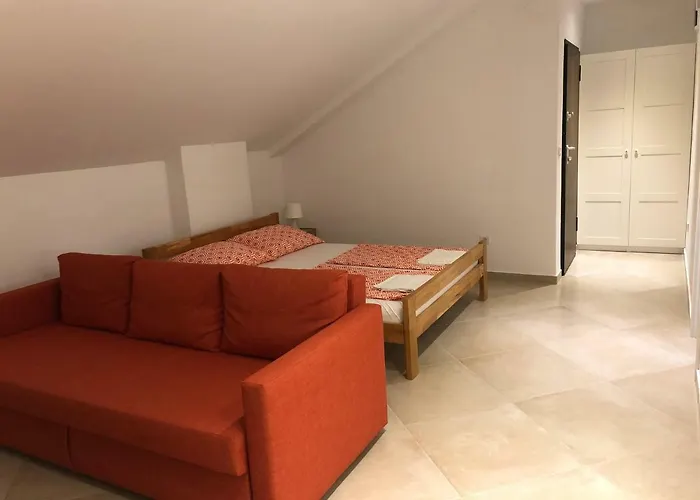 Buga In Center Of Apartman